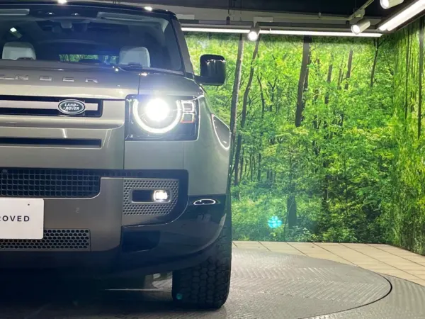 2025 Landrover Defender — photo 8 | Tuminion Kenya