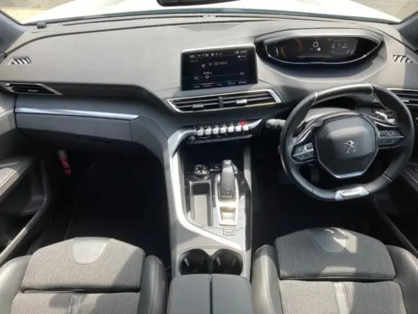 2020 Peugeot 5008 — photo 3 | Tuminion Kenya