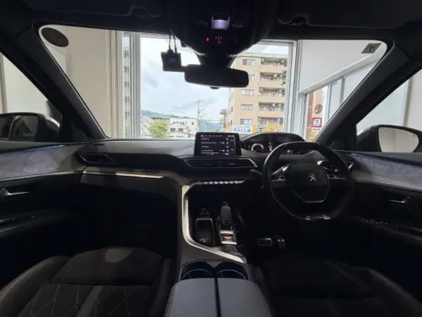 2019 Peugeot 5008 — photo 7 | Tuminion Kenya