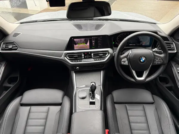 2021 Bmw 3 Series — photo 2 | Tuminion Kenya