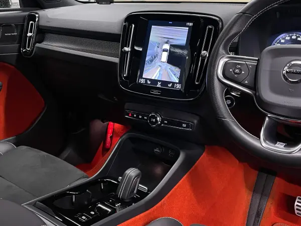 2020 Volvo Xc40 — photo 3 | Tuminion Kenya