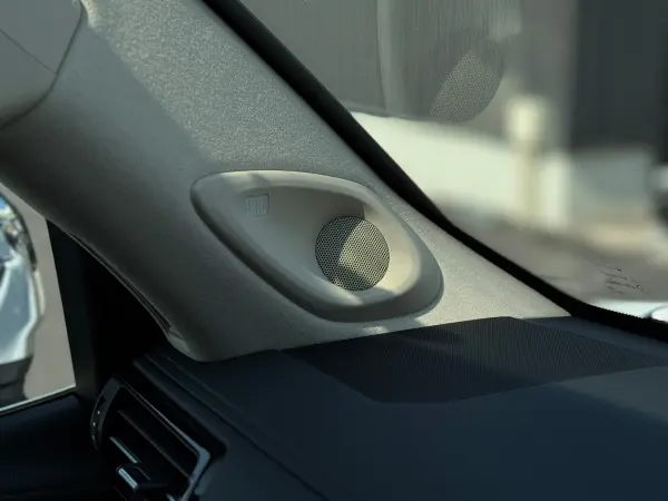 2025 Toyota Landrcuiser 300 — photo 9 | Tuminion Kenya