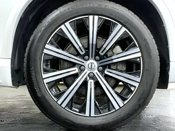 2021 Volvo Xc90 — photo 3 | Tuminion Kenya