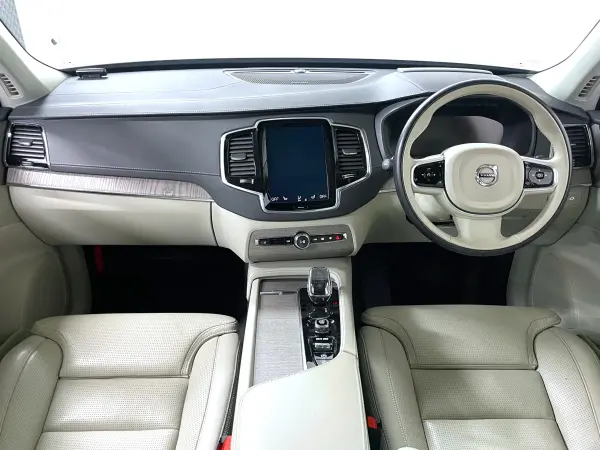 2021 Volvo Xc90 — photo 7 | Tuminion Kenya