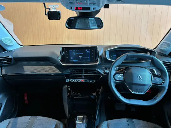 2023 Peugeot 208 — photo 2 | Tuminion Kenya