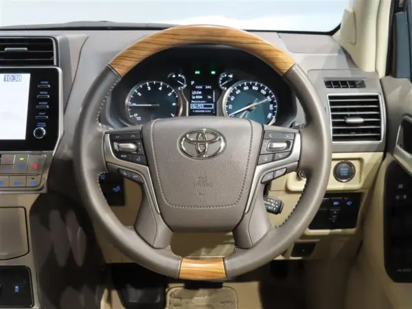 2023 Toyota Landcruiser Prado — photo 8 | Tuminion Kenya