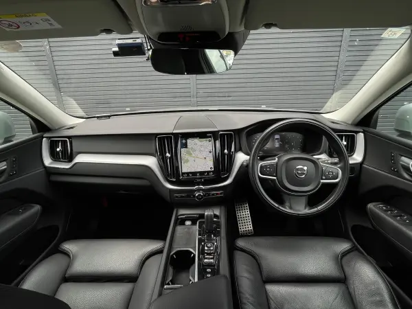 2021 Volvo Xc60 — photo 2 | Tuminion Kenya
