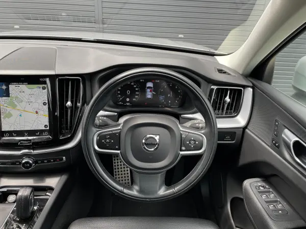 2021 Volvo Xc60 — photo 3 | Tuminion Kenya