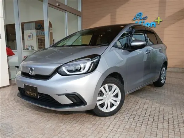 2020 Honda Fit — photo 2 | Tuminion Kenya