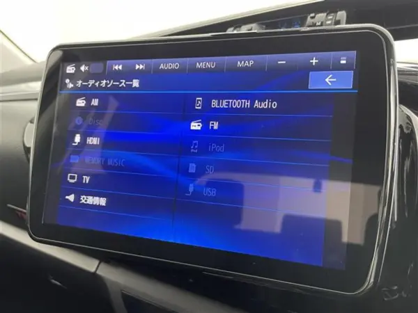 2021 Toyota Hilux — photo 7 | Tuminion Kenya