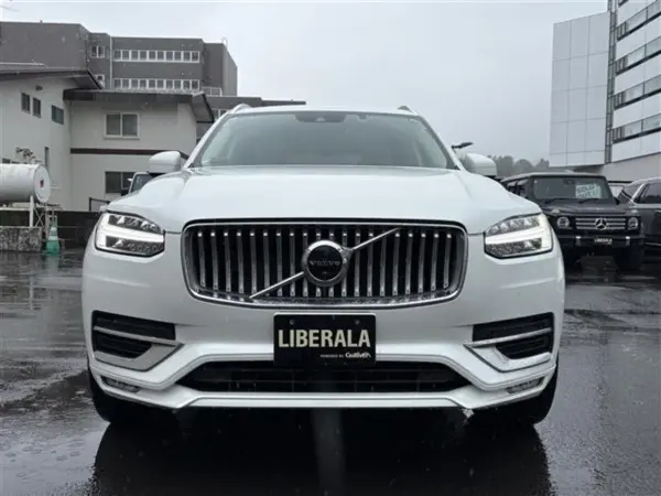 2022 Volvo Xc90 — photo 3 | Tuminion Kenya