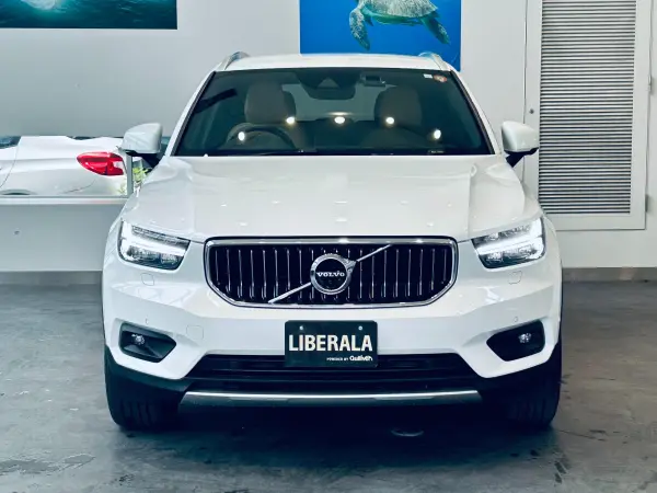2021 Volvo Xc40 — photo 8 | Tuminion Kenya