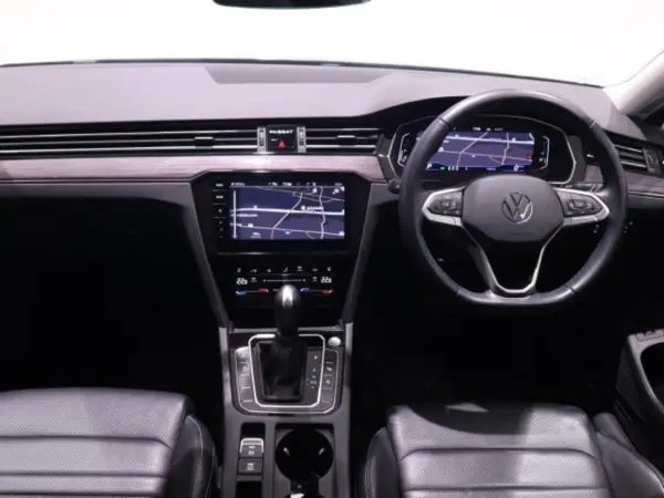 2023 Volkswagen Passat — photo 2 | Tuminion Kenya