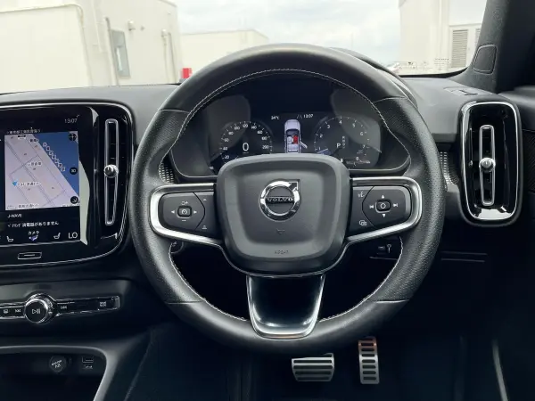 2020 Volvo Xc40 — photo 3 | Tuminion Kenya