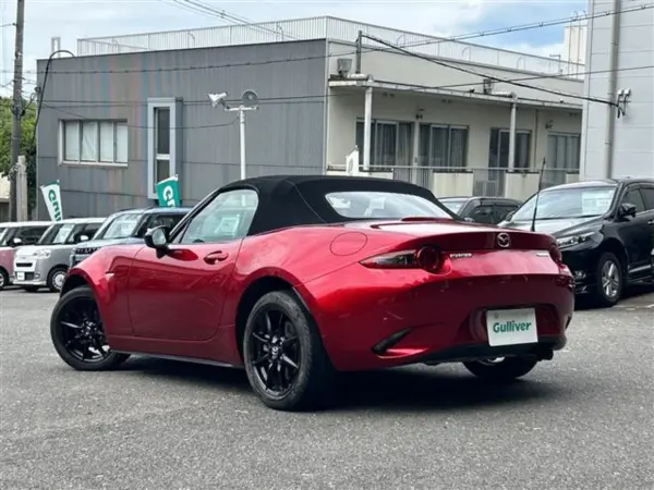 2023 Mazda Roadster — photo 9 | Tuminion Kenya