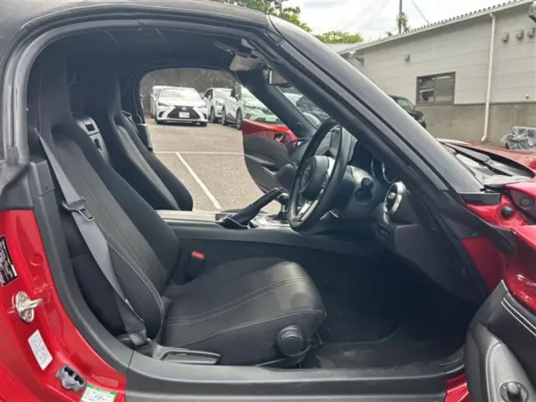2023 Mazda Roadster — photo 2 | Tuminion Kenya