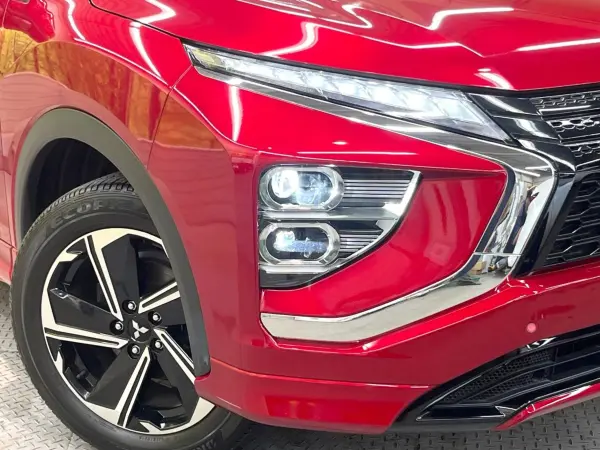 2021 Mitsubishi Eclipse Cross — photo 8 | Tuminion Kenya