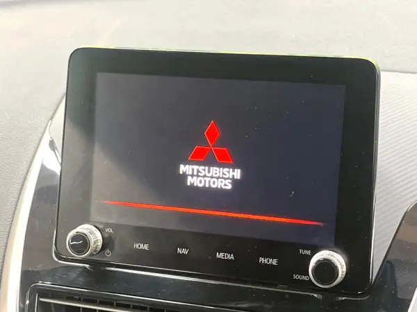 2021 Mitsubishi Eclipse Cross — photo 3 | Tuminion Kenya