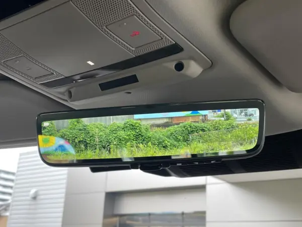 2024 Landrover Defender — photo 8 | Tuminion Kenya