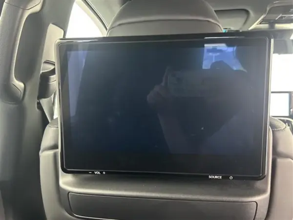 2022 Lexus Lx — photo 2 | Tuminion Kenya