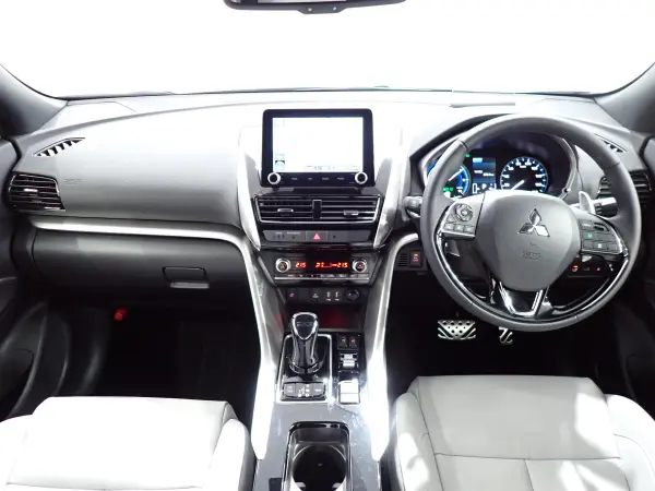 2024 Mitsubishi Eclipse Cross — photo 9 | Tuminion Kenya