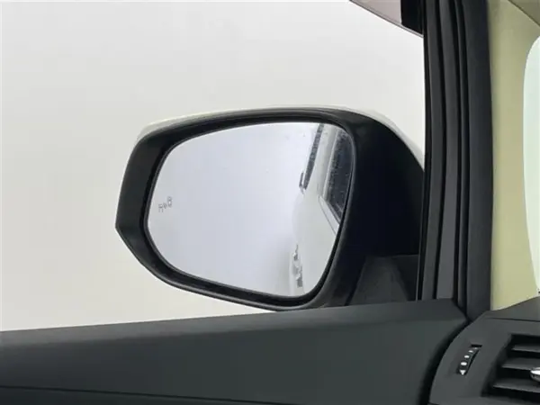 2020 Toyota Alphard — photo 8 | Tuminion Kenya