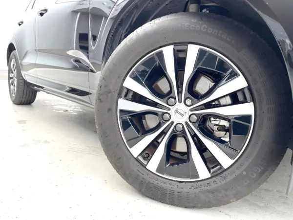 2022 Volvo Xc60 — photo 9 | Tuminion Kenya