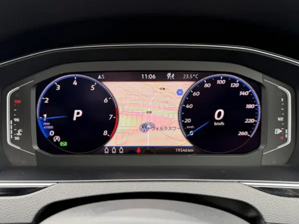 2021 Volkswagen Passat — photo 9 | Tuminion Kenya
