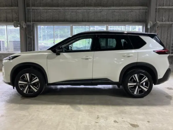 2023 Nissan Xtrail — photo 8 | Tuminion Kenya