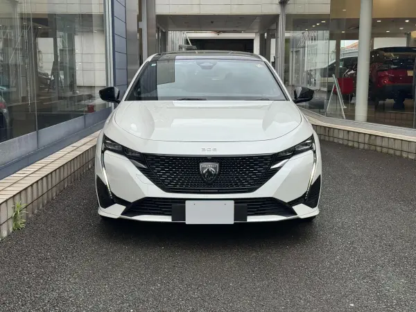 2023 Peugeot 308 — photo 2 | Tuminion Kenya