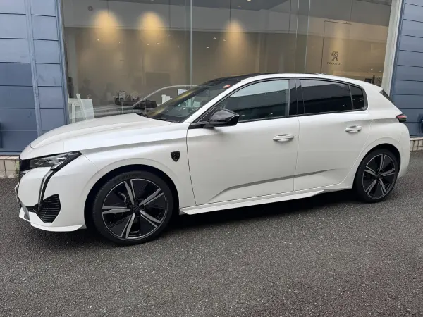 2023 Peugeot 308 — photo 3 | Tuminion Kenya