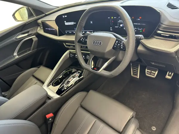 2025 Audi Q5 — photo 8 | Tuminion Kenya