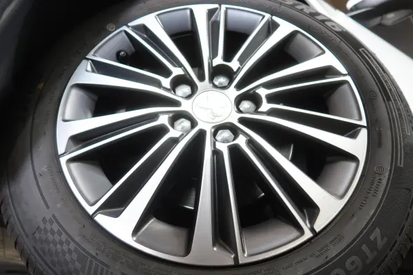2021 Peugeot 308 — photo 9 | Tuminion Kenya