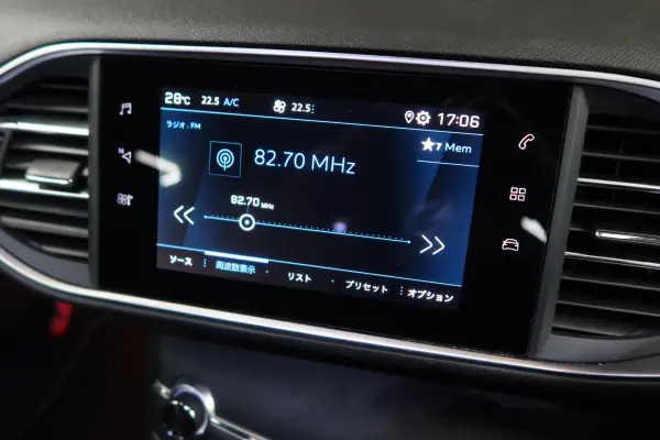 2021 Peugeot 308 — photo 3 | Tuminion Kenya