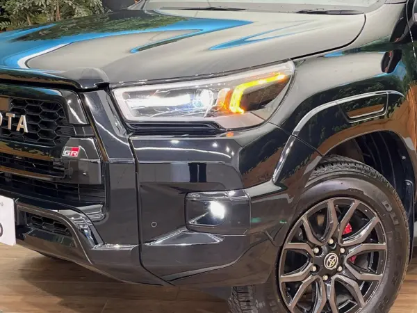2023 Toyota Hilux — photo 9 | Tuminion Kenya