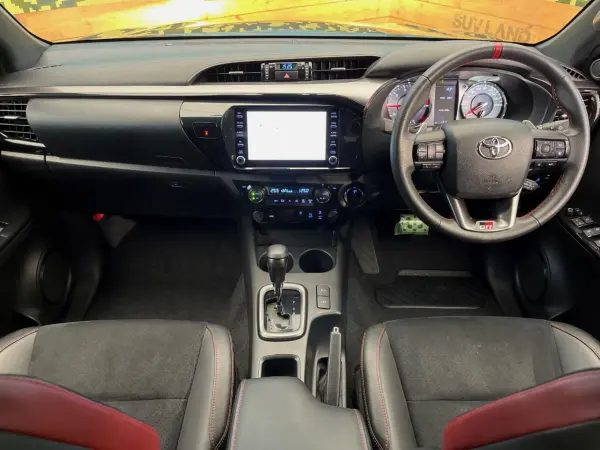 2023 Toyota Hilux — photo 2 | Tuminion Kenya