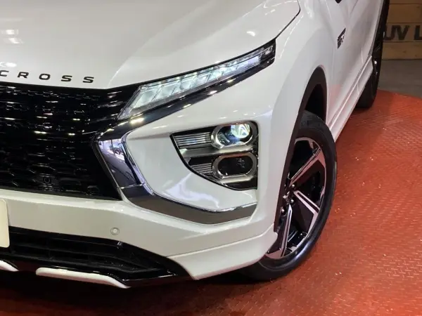 2021 Mitsubishi Eclipse Cross — photo 8 | Tuminion Kenya