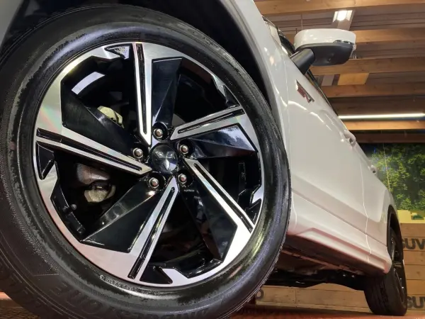 2021 Mitsubishi Eclipse Cross — photo 9 | Tuminion Kenya