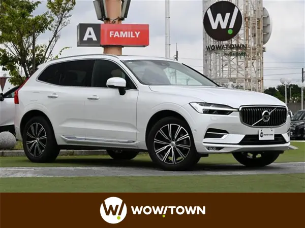 Volvo XC60 B5 AWD Inscription 4WD H/K Panorama SR Black Leather P-Seat Seat H Ventilation Steering H P-Back Door Wireless Charging LED Light Genuine HDD Navigation 360° Camera Apple CarPlay Digital TV HUD ACC Crystal Shift Knob (Crystal White Pearl)