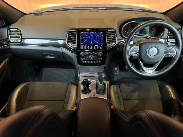 2019 Jeep Grand Cherokee — photo 2 | Tuminion Kenya