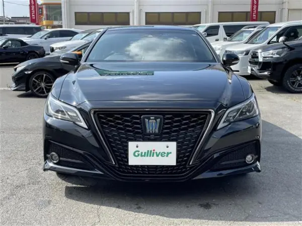 2021 Toyota Crown — photo 9 | Tuminion Kenya