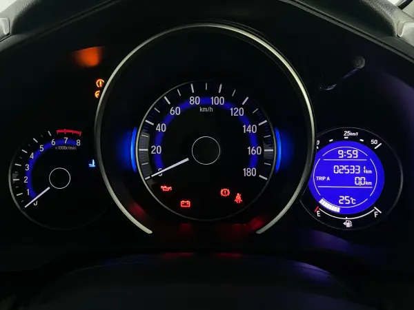 2015 Honda Fit — photo 7 | Tuminion Kenya