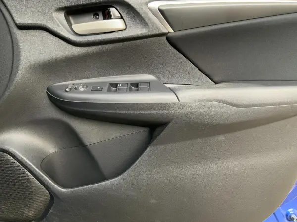 2015 Honda Fit — photo 9 | Tuminion Kenya
