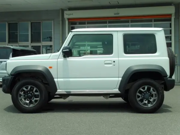2023 Suzuki Jimny Sierra — photo 3 | Tuminion Kenya