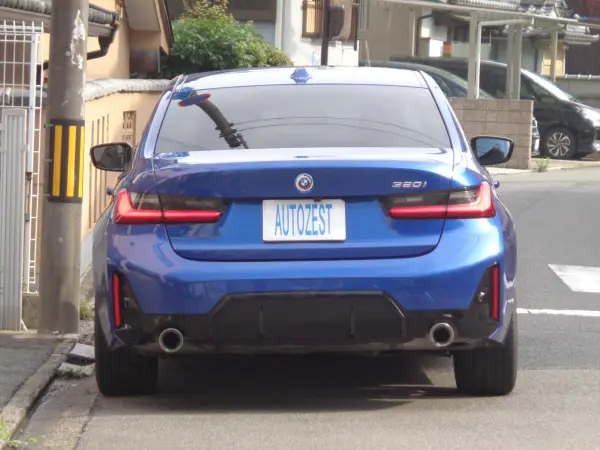 2023 Bmw 3 Series — photo 3 | Tuminion Kenya