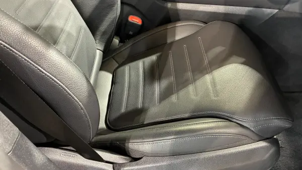 2024 Mercedes-benz Glc — photo 8 | Tuminion Kenya