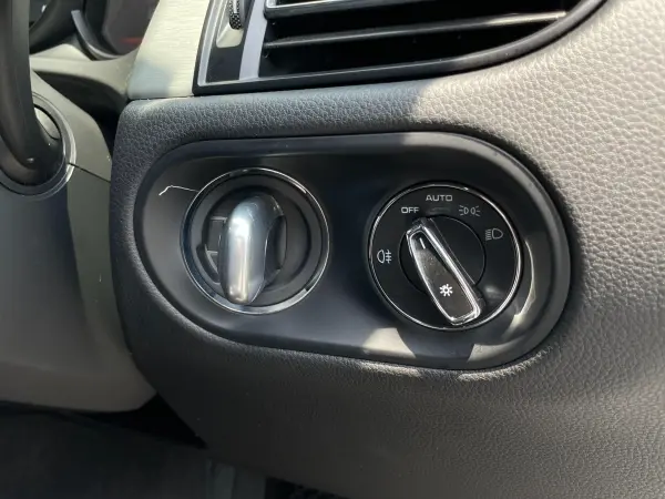 2019 Porsche Macan — photo 7 | Tuminion Kenya
