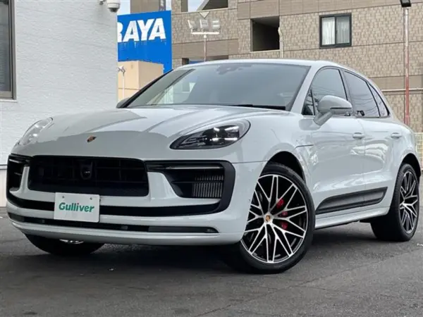 2024 Porsche Macan — photo 9 | Tuminion Kenya