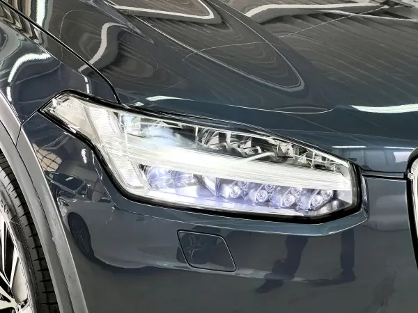 2021 Volvo Xc90 — photo 9 | Tuminion Kenya