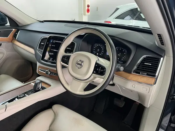 2021 Volvo Xc90 — photo 2 | Tuminion Kenya